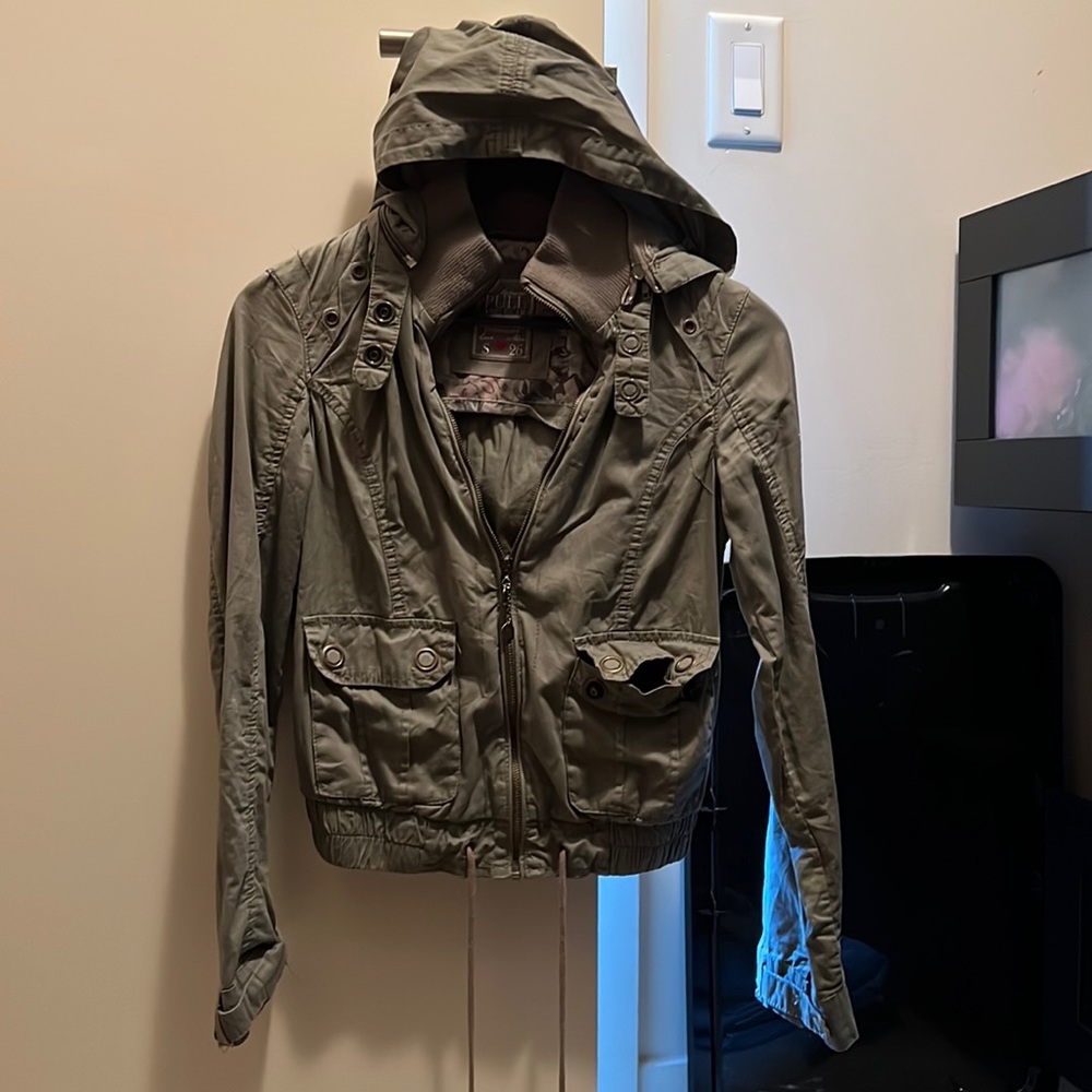 Pull&Bear Olive Bomber Utility Jacket w/ Detachable Hood